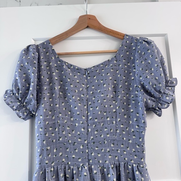 Ivy City Co Lilac Puff-Sleeve Midi - Picture 6 of 8